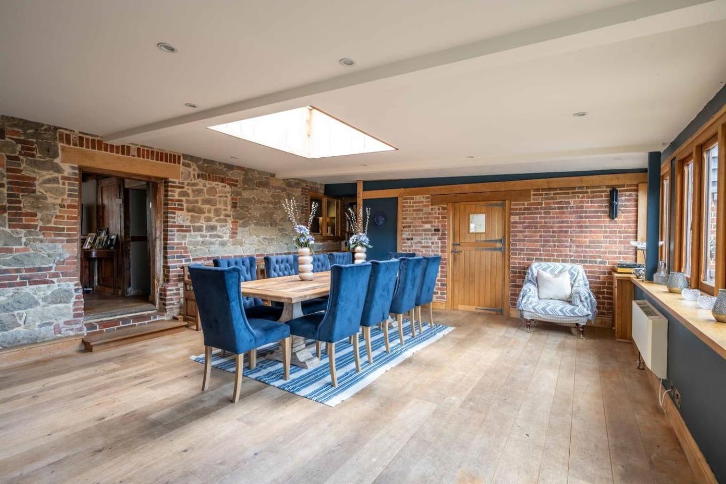 Super Host Large Luxury Cottage South Downs Park Lodsworth Exterior photo